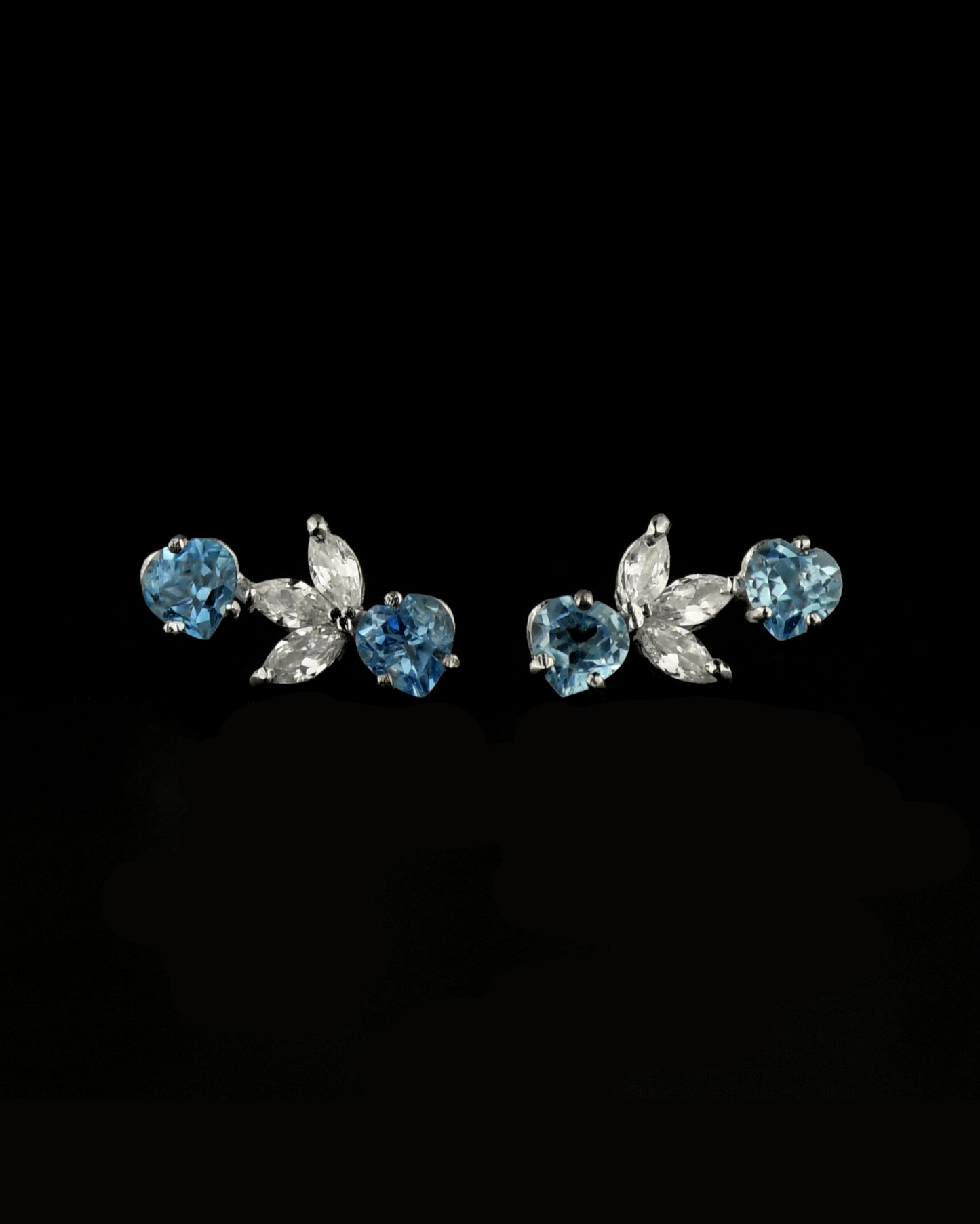 Orecchini in Argento 925 con Gemme di Topazio Blu Svizzero Naturale Taglio a Cuore e Zirconi Taglio a Marquise