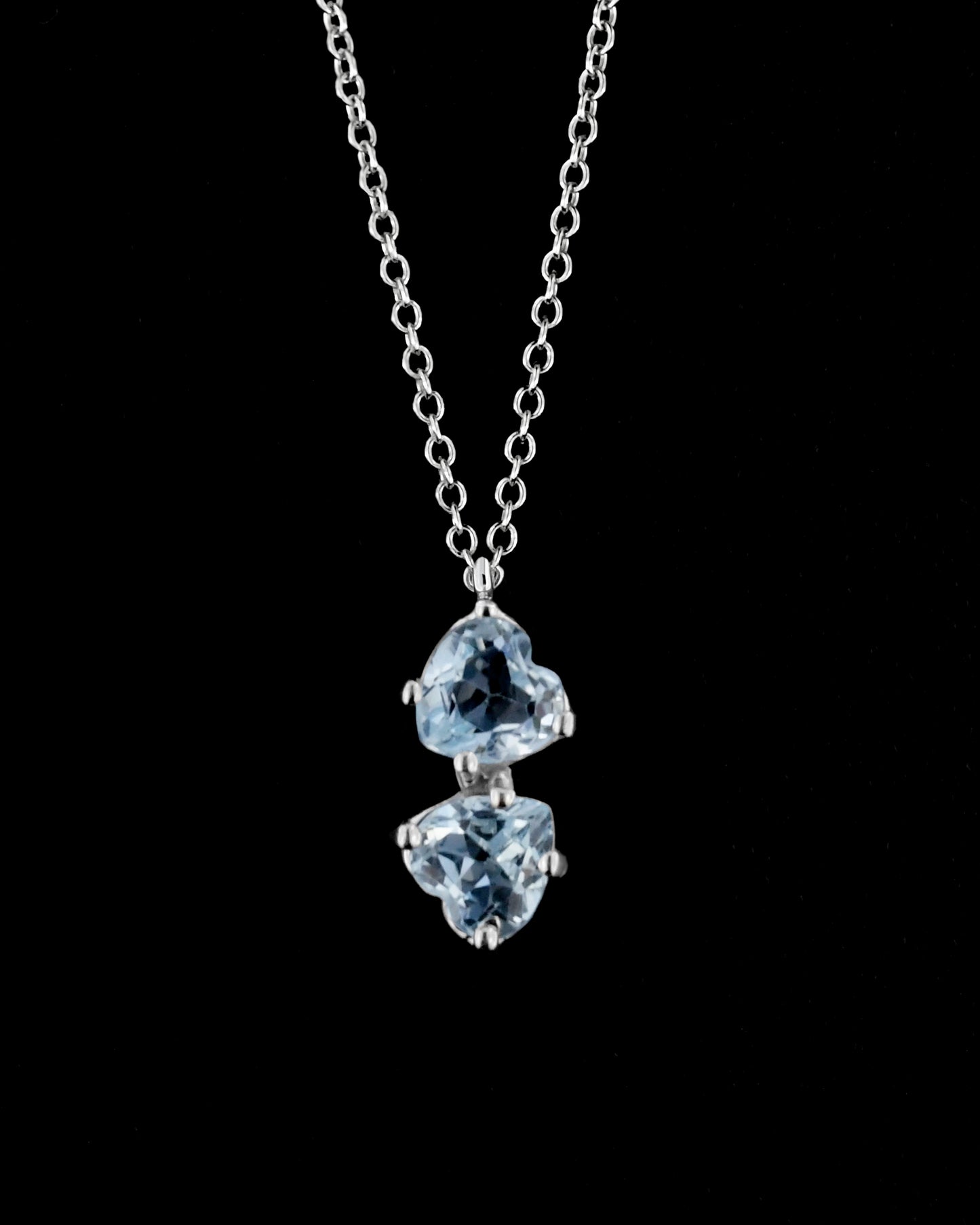 Collana in Argento 925 con Gemme di Topazio Blu Naturale Taglio a Cuore